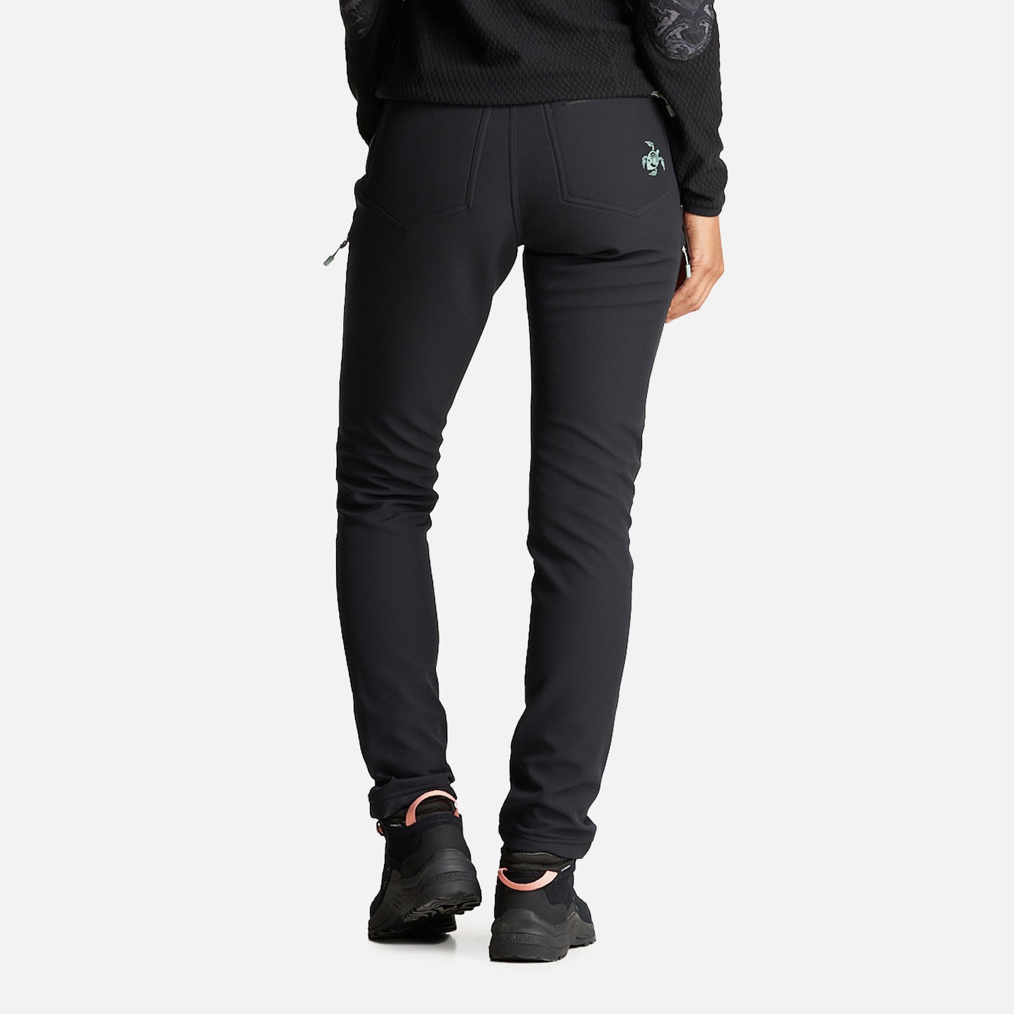 Pantalon Mujer Moke Negro Haka Honu