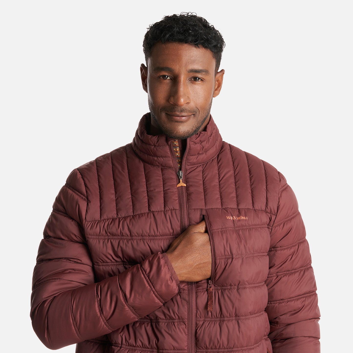 Chaqueta Hombre Ultraliviana Burdeo Haka Honu