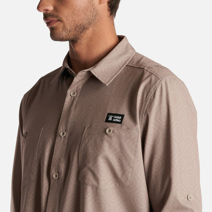 Camisa Hombre Cumbre Manga Larga Beige Haka Honu