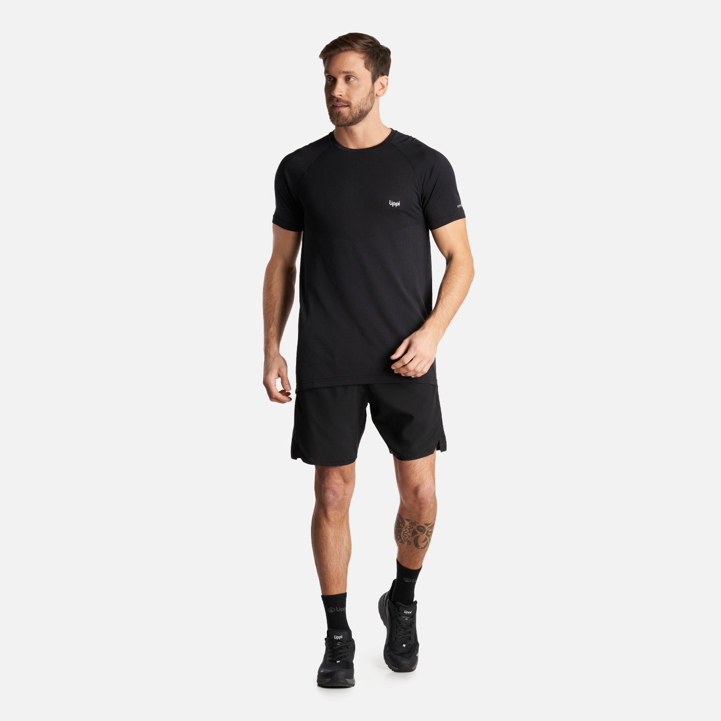 Polera Hombre Essential Sport T-Shirt Negro Lippi