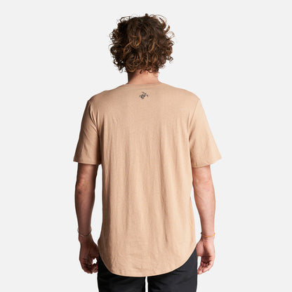 Polera Hombre Natural Camel Haka Honu